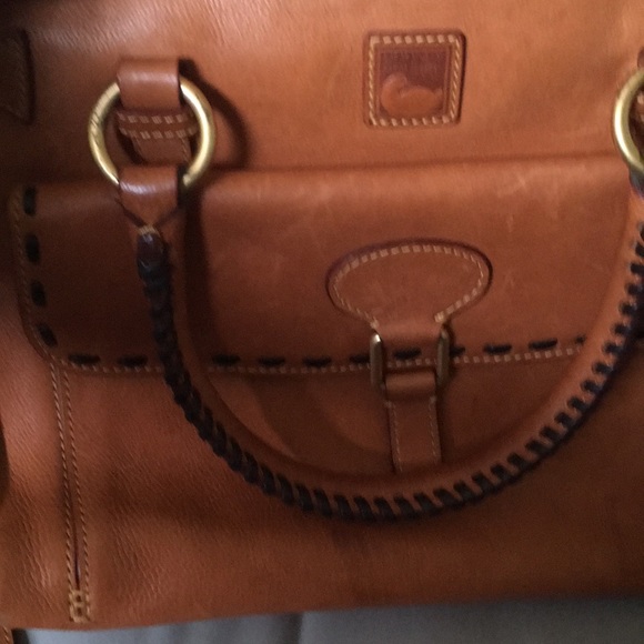Large Dooney and Bourke Authentic clean - Picture 6 of 7